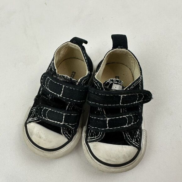 Converse Chuck Taylor Easy On Black Low Top Sneaker Hook & Loop Toddler Size 2 - Picture 4 of 7